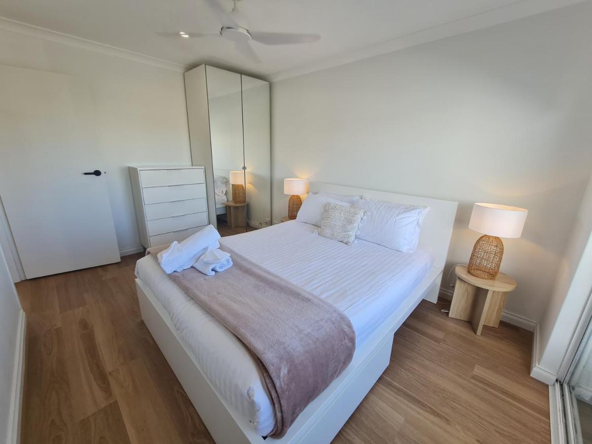 West Beach Lagoon 114 - Ocean Views West Perth 외부 사진