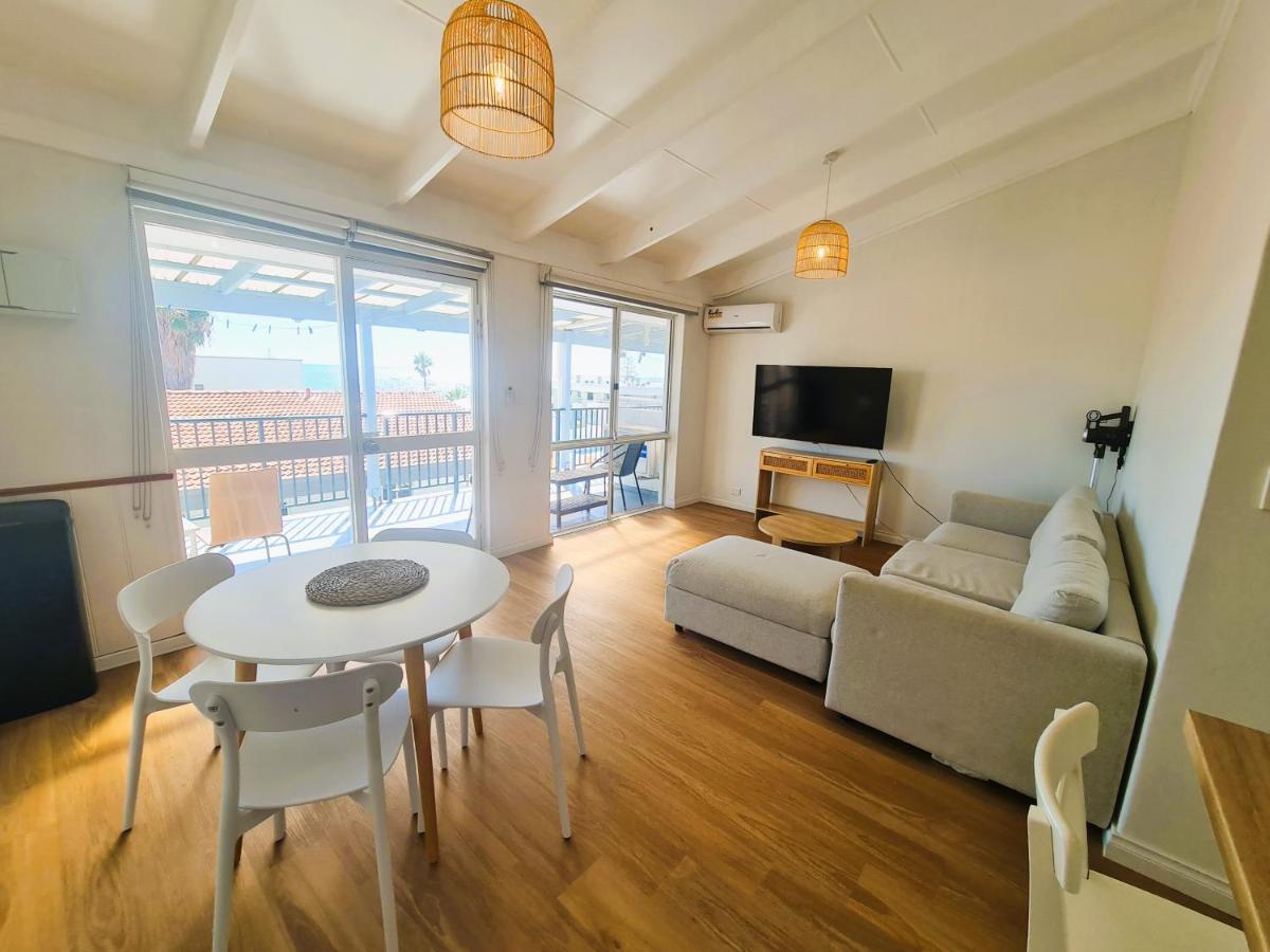 West Beach Lagoon 114 - Ocean Views West Perth 외부 사진