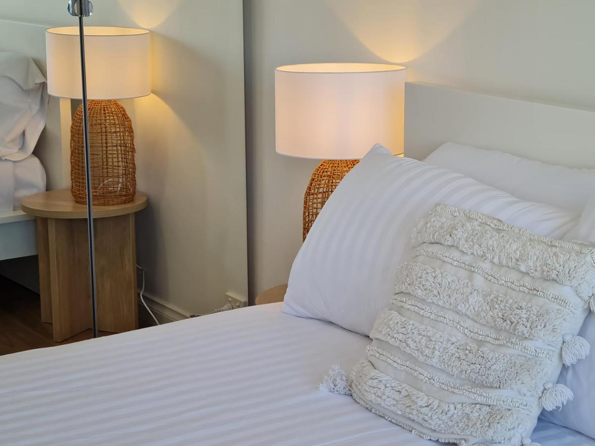 West Beach Lagoon 114 - Ocean Views West Perth 외부 사진