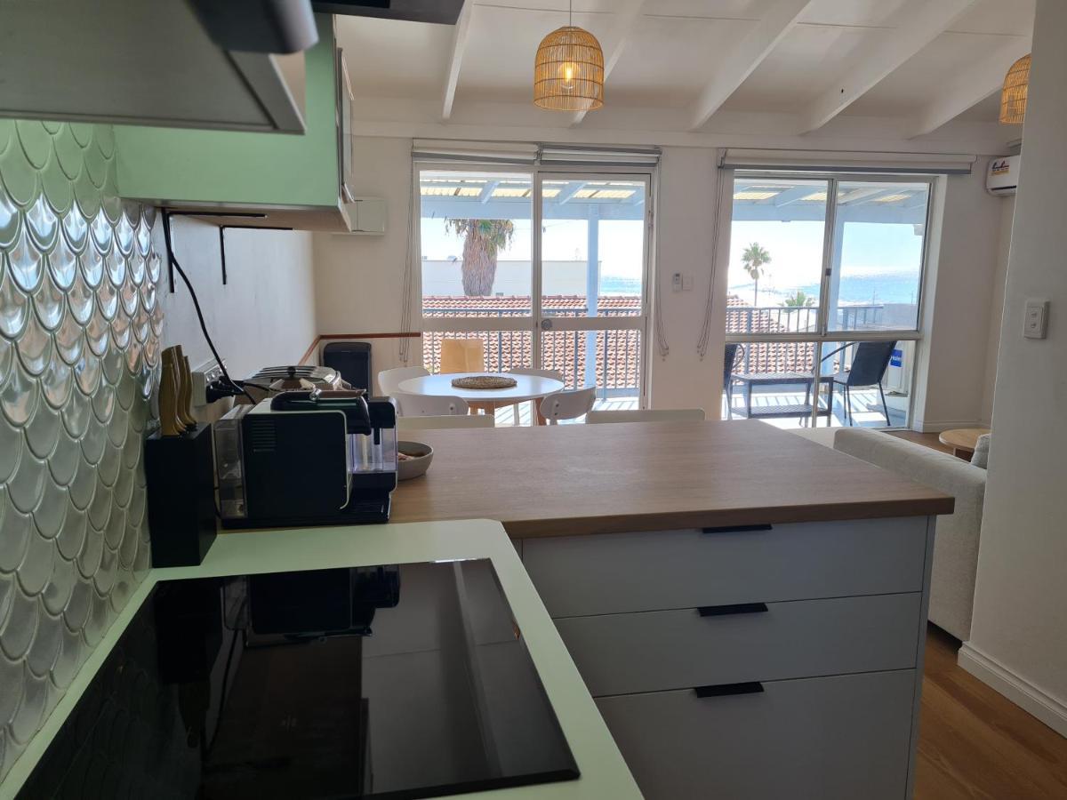 West Beach Lagoon 114 - Ocean Views West Perth 외부 사진