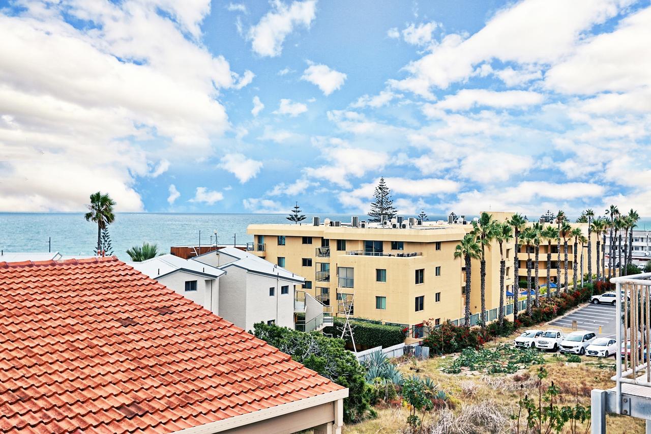 West Beach Lagoon 114 - Ocean Views West Perth 외부 사진
